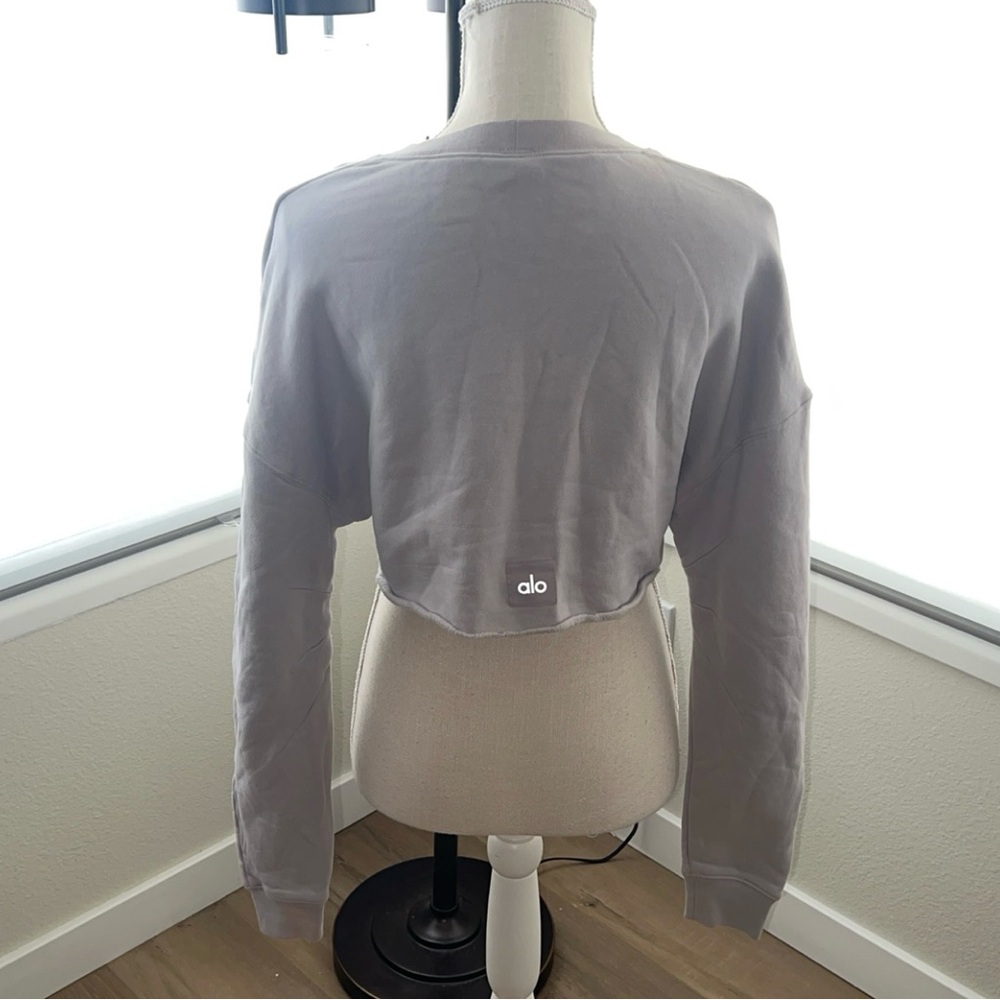 ALO Yoga Washed Extreme Cropped Pullover - Picture 7 of 10